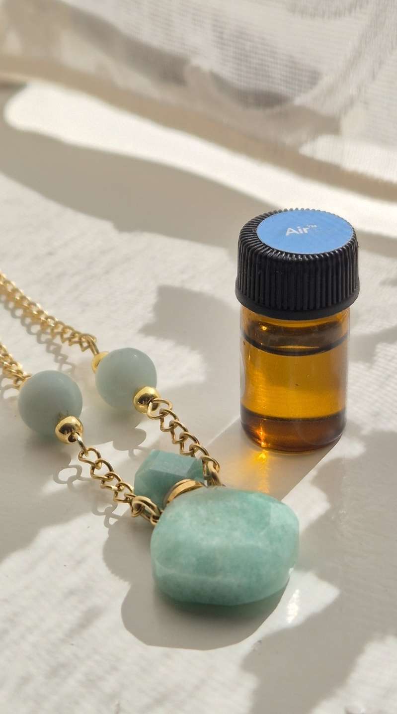 Essentia - Essential Oil Gemstone Necklace